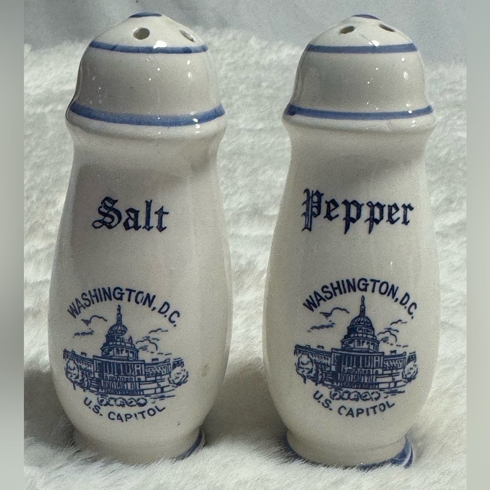 Vintage Salt & Pepper Shaker Pair Washington DC Tourist Souvenir Set MCM Unique - Picture 4 of 9